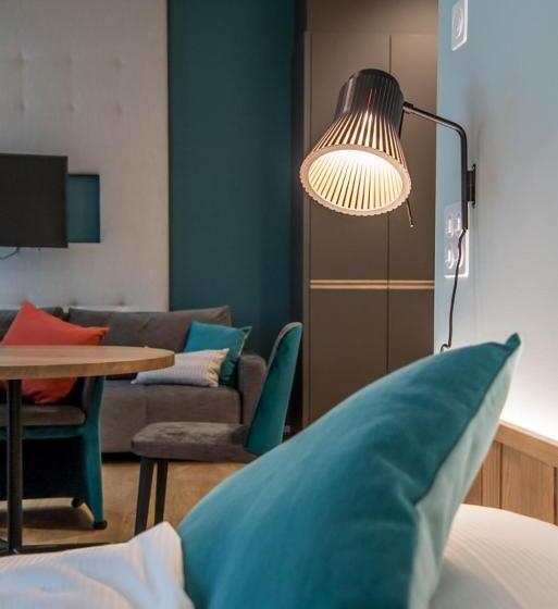استودیوی استاندارد, Aparthotel Luzern West