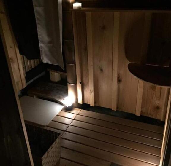 Трехместный Номер Стандарт Совместная Ванная, Guesthouse En