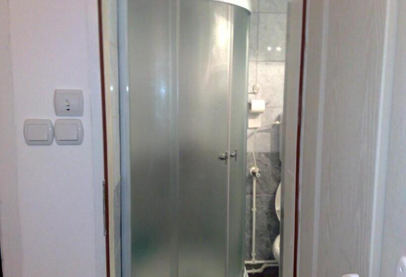 اتاق استاندارد, Vila Mala Evropa