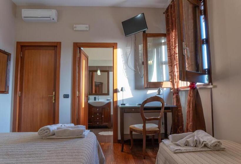 Номер Стандарт Трехместный, B&b Alle Calende Greche