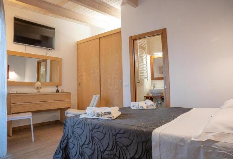 Номер Стандарт, B&b Alle Calende Greche