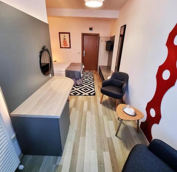 اتاق استاندارد با تخت بزرگ, Motel Via Targu Mures