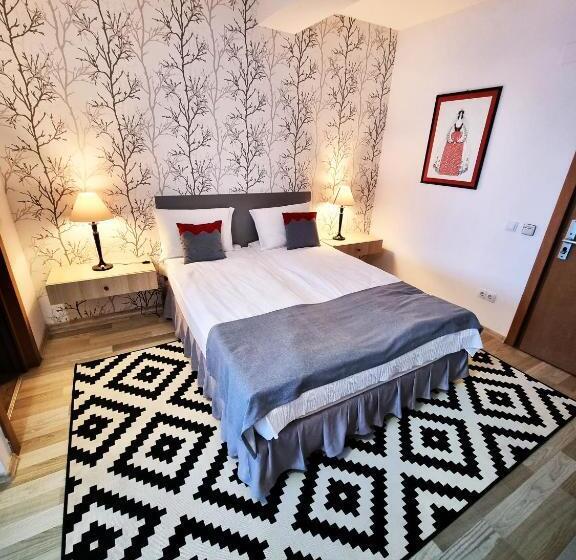 اتاق استاندارد با تخت بزرگ, Motel Via Targu Mures