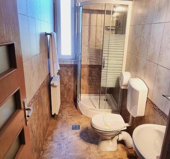 اتاق استاندارد یک نفره, Motel Via Targu Mures