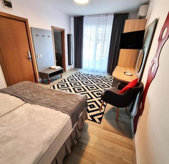 اتاق لوکس, Motel Via Targu Mures