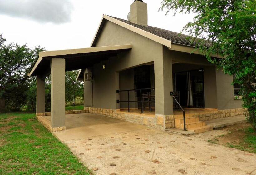 Шале 1 Спальня, Monateng Safari Lodge
