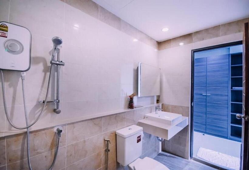 Номер Economy, The Living Hotel Samutprakan