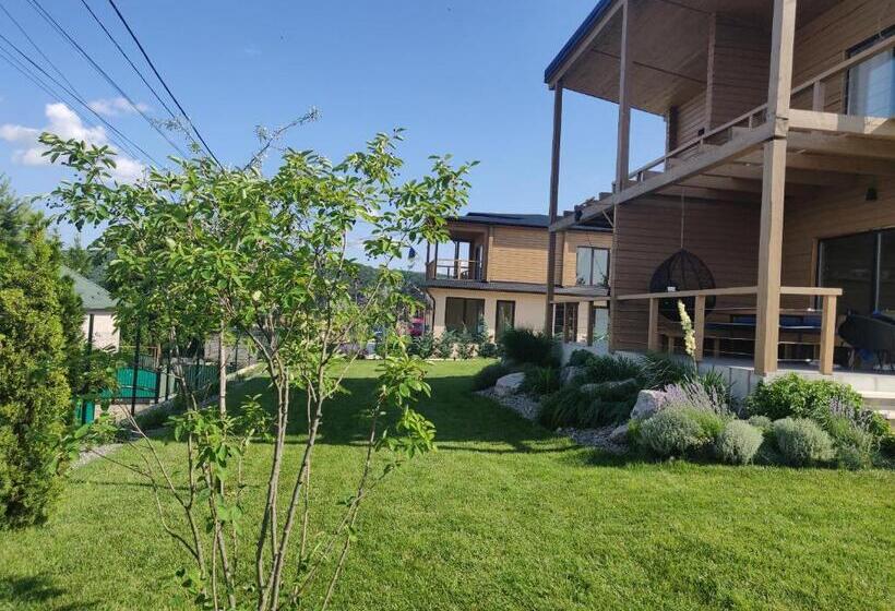 آپارتمان 1 خوابه با چشم‌انداز باغ, шале рутенія   Chalet Rutenia Apartments