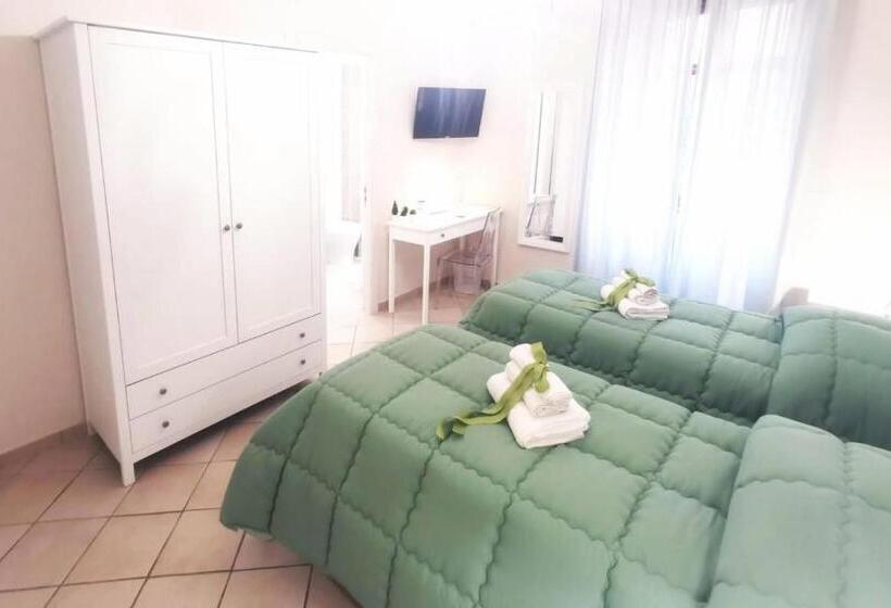 Номер Стандарт, B&b I Pini