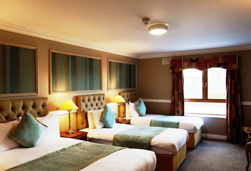 اتاق استاندارد چهار تخته, Ashbourne Court