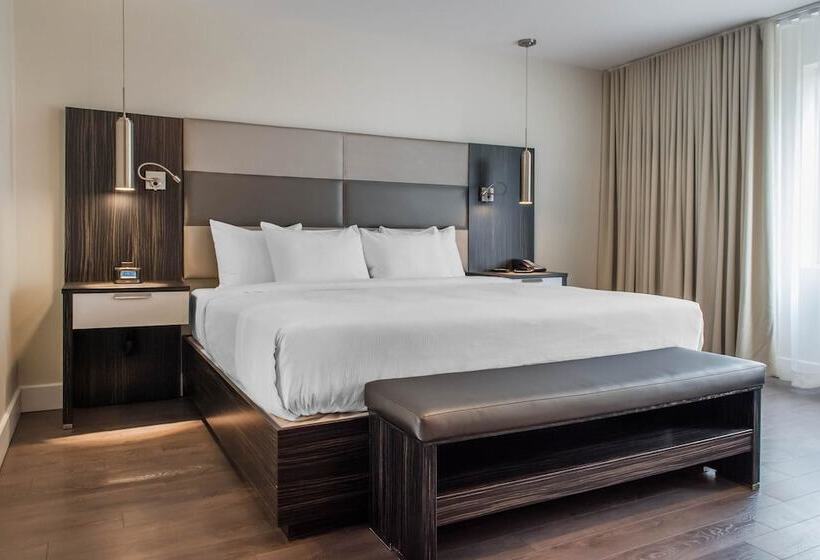Люкс, Les Suites Victoria, Ascend Hotel Collection