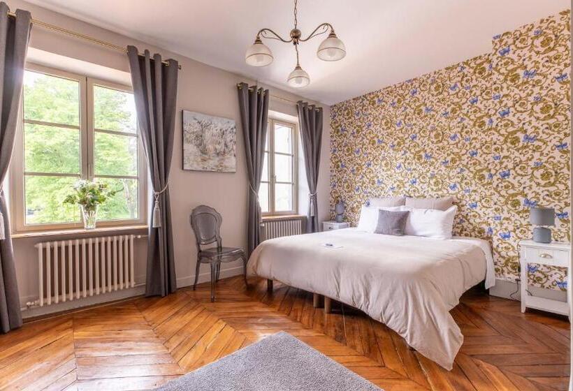Номер Deluxe, Château De Charmeil  Vichy Chambres D Hôtes