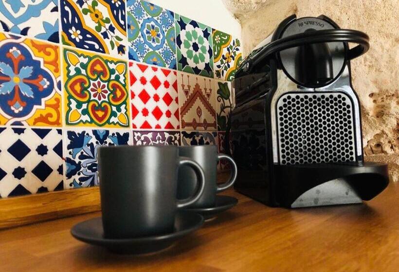 Люкс Deluxe Кровать Кинг, Augusta Trulli Resort