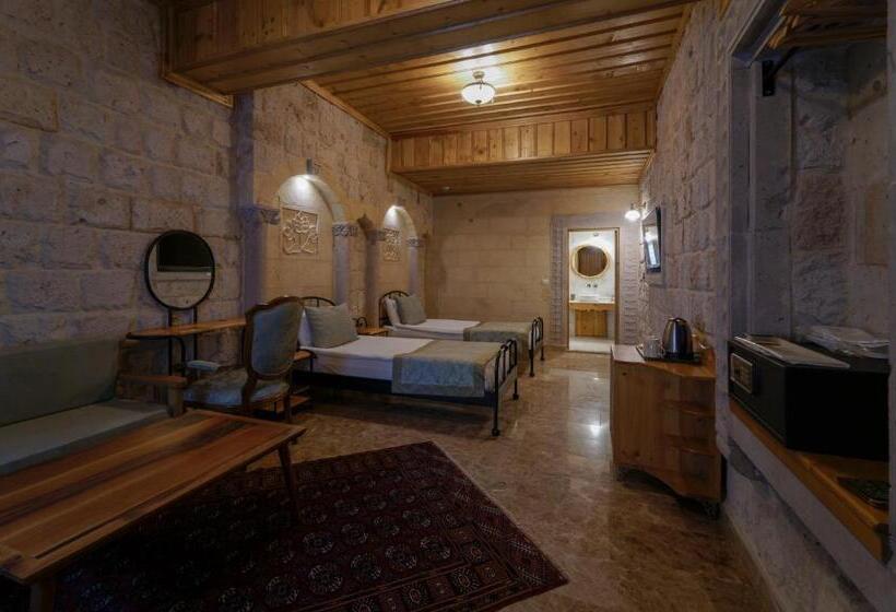 اتاق استاندارد با چشم‌انداز باغ, Cratus Stone Palace