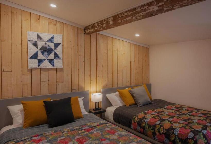 Номер Стандарт, Jaune Hôtel Boutique