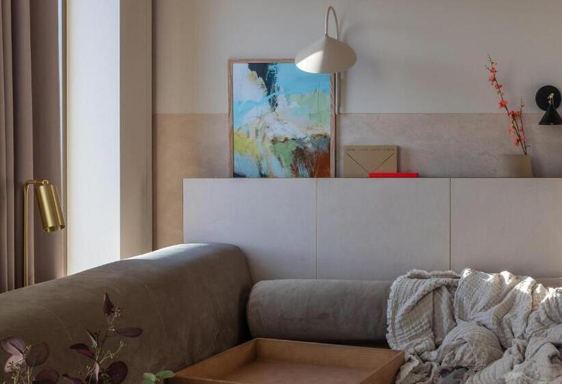 Студия Стандарт, Buckle Street Studios By Locke, Aldgate