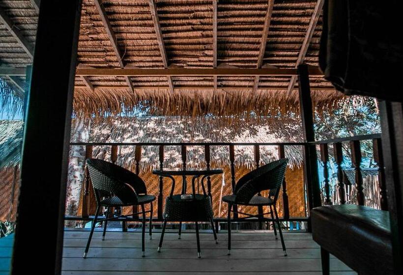 Семейное Бунгало, Bayview Hill Resort