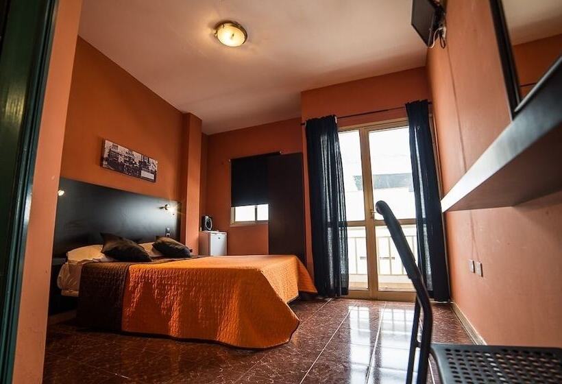 Номер Стандарт, Hostal Tamonante