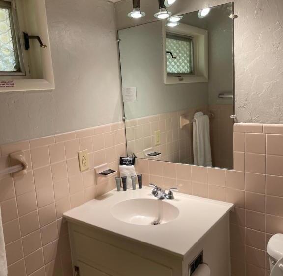 Стандартный Номер Кровать Кинг, Cliff Dwellers Inn