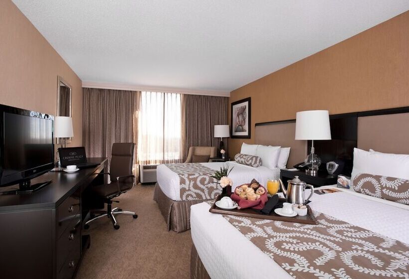스탠다드 룸 더블 침대 2개, Crowne Plaza Greenville, An Ihg