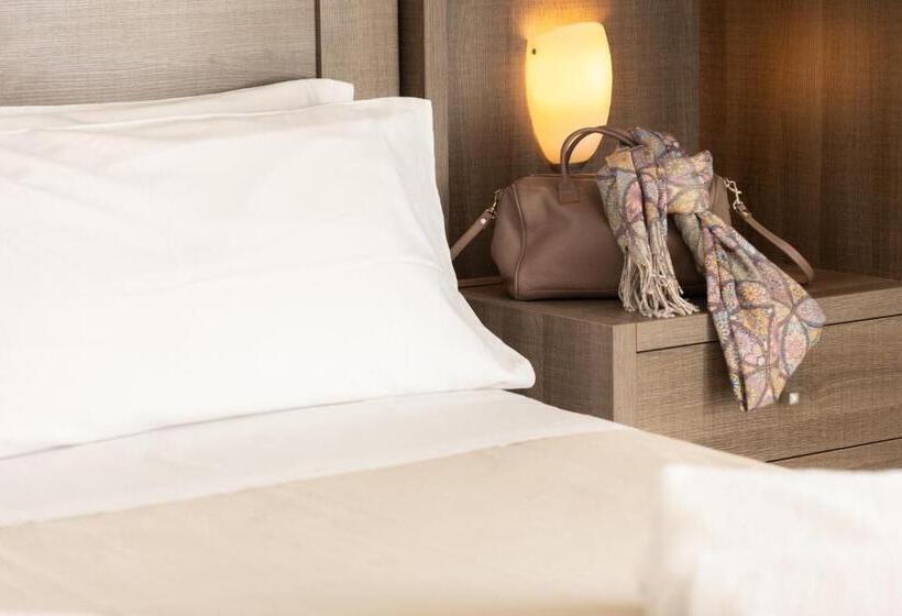 Номер Стандарт Двуспальная Кровать, Edelweiss Riccione