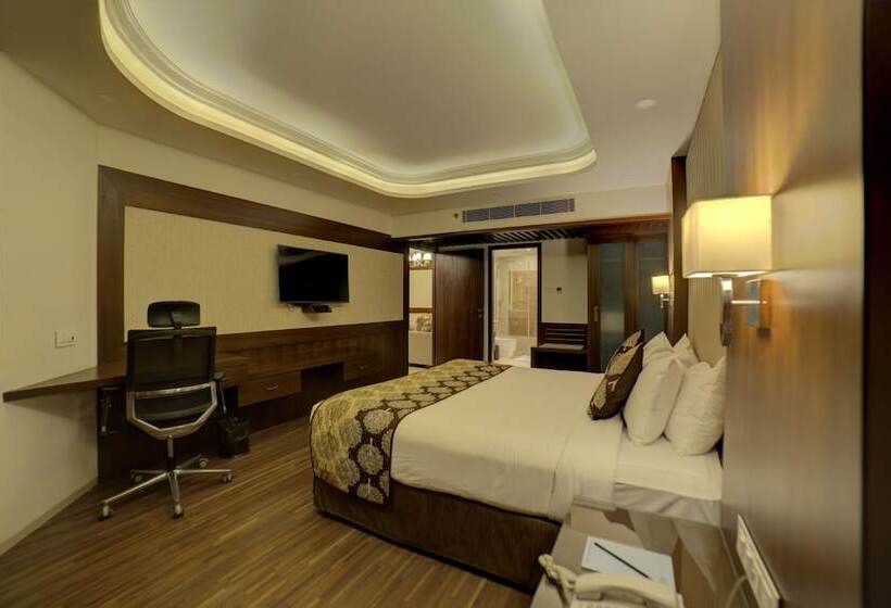 سوییت اجرایی, Goldfinch Hotel Mangalore