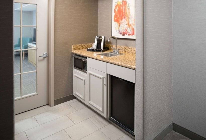 سوییت, Hilton Garden Inn Sioux City Riverfront