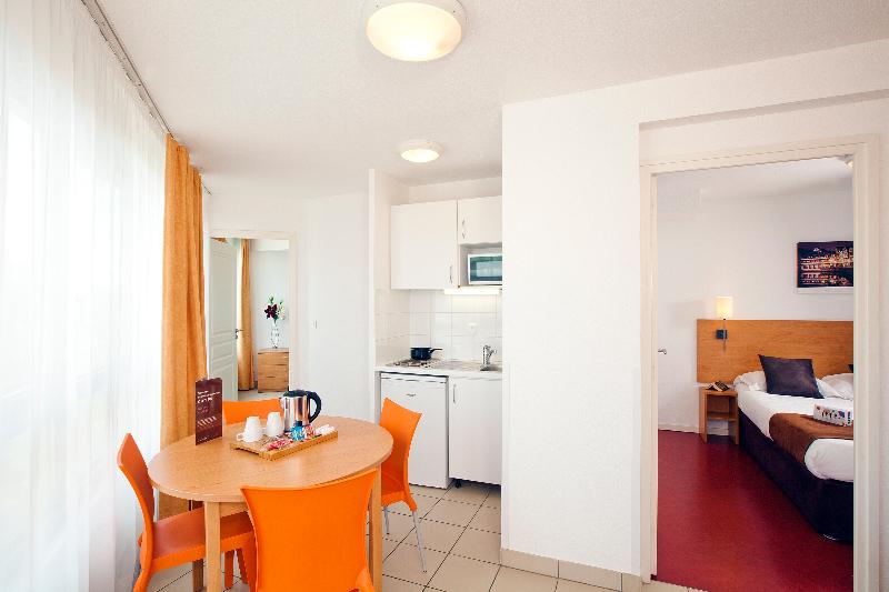סוויטה, Holiday Inn Express Bothell, An Ihg