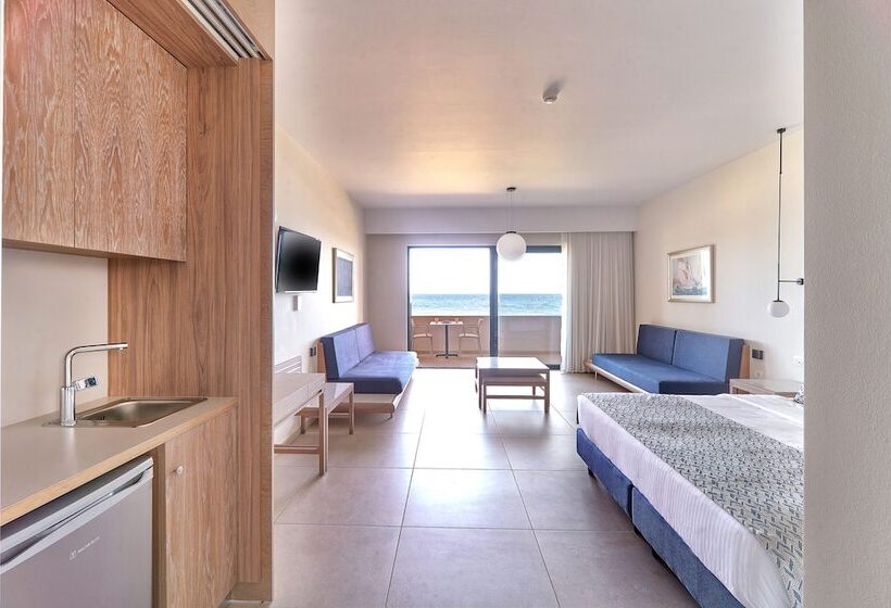 Номер Superior Вид на Море, Silver Beach Hotel & Apartments