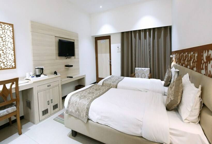 Quarto Executivo, Yatrik