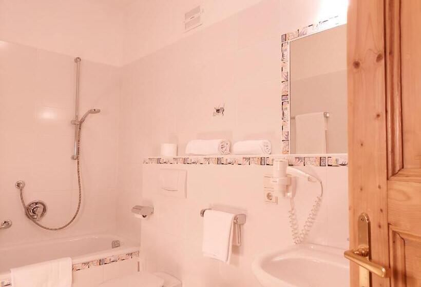 آپارتمان 1 خوابه, Residence Zum Theater