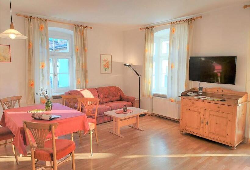 آپارتمان 1 خوابه با بالکن, Residence Zum Theater