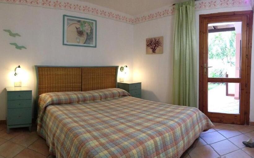 آپارتمان 1 خوابه همکف, Sardegna Beach Cala Reale