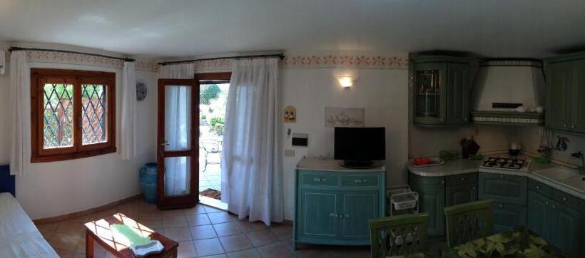 آپارتمان 1 خوابه همکف, Sardegna Beach Cala Reale