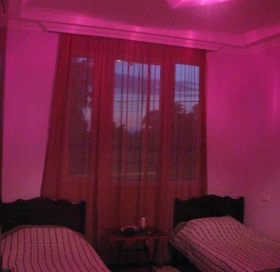 اتاق استاندارد با بالکن, Guest House Polaris