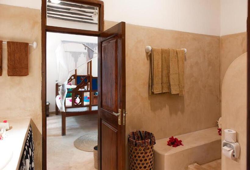 سوییت خانوادگی, Zanzibar Retreat
