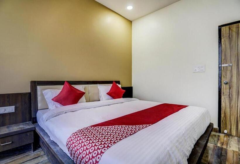 三人经典房间, Vaccinated Staff - Oyo 61709 Hotel Gd Palace
