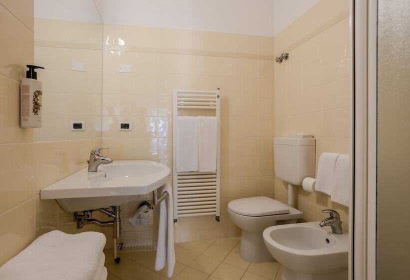 Quarto Familiar, Villa Arizona