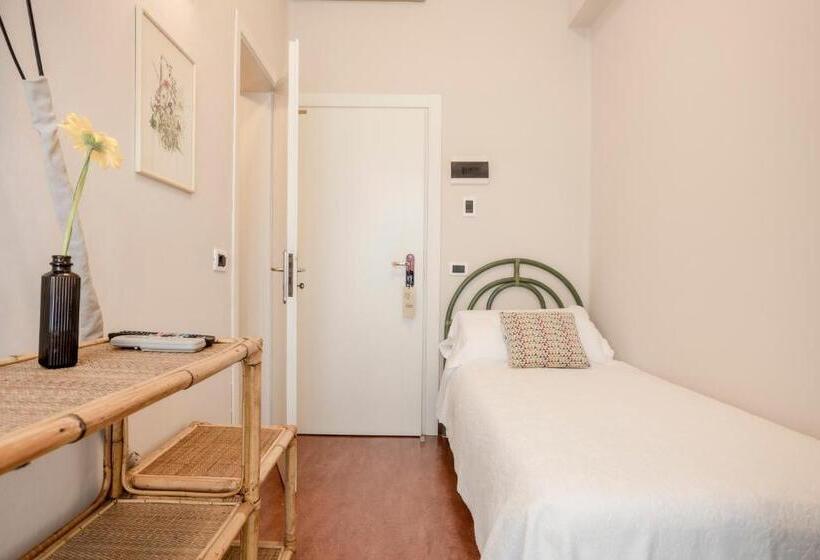 Quarto Estandar Individual com Sacada, Villa Arizona
