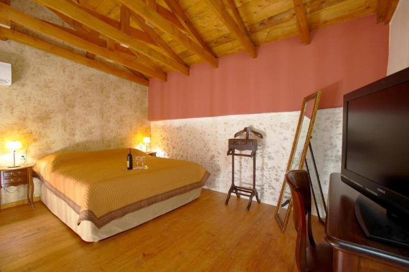 سوییت جونیور, Casa Moazzo Suites And Apartments