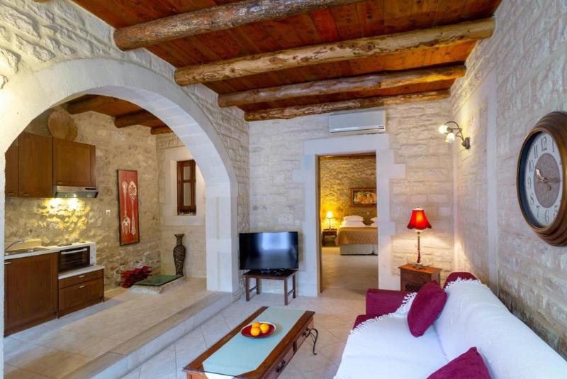 سوییت جونیور, Casa Moazzo Suites And Apartments