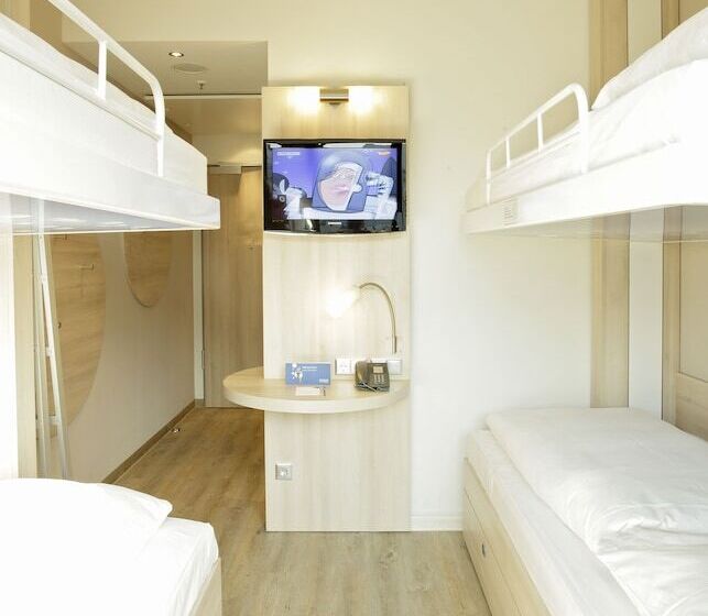 اتاق استاندارد چهار تخته, H2 Hotel Berlin Alexanderplatz