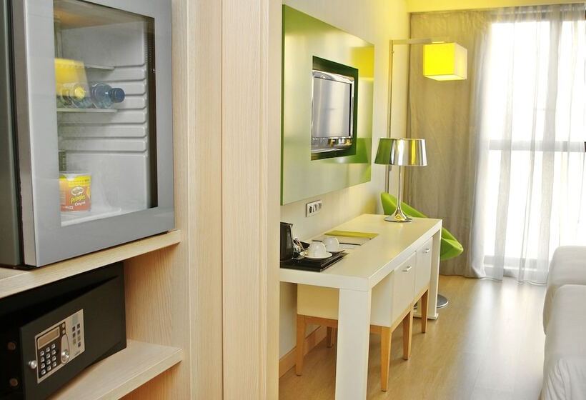 غرفة قياسية, Doubletree By Hilton Hotel Girona