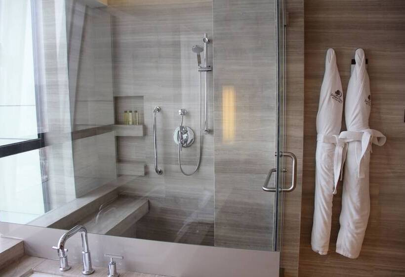 Люкс Повышенной Комфортности, Doubletree By Hilton Hotel Shenyang