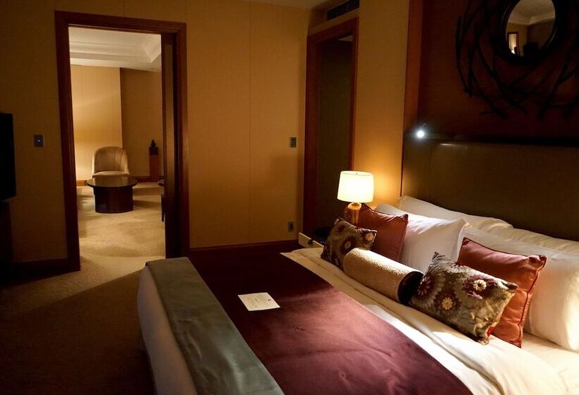 سوییت لوکس, St. Regis Osaka