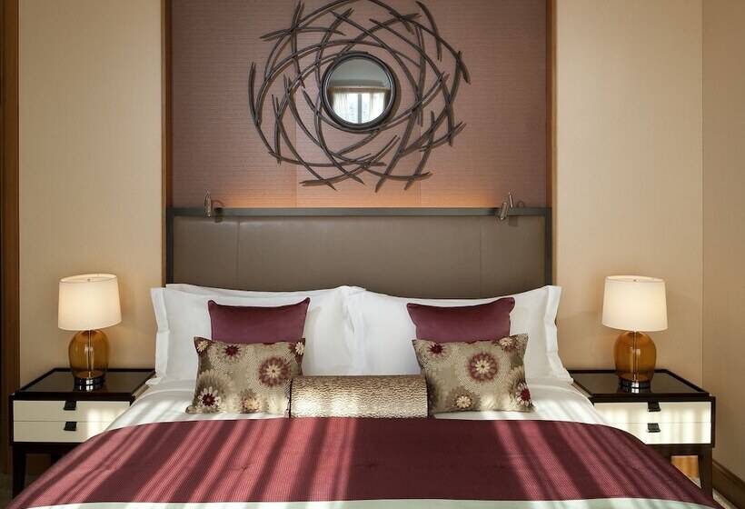 سوییت لوکس, St. Regis Osaka