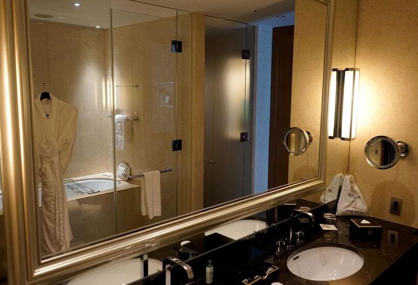 اتاق لوکس با چشم‌انداز, St. Regis Osaka