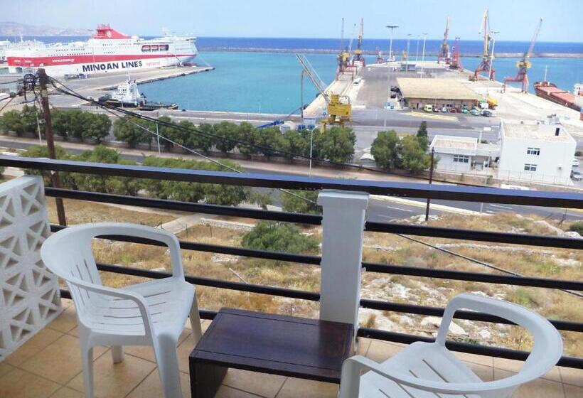 スタンダードルーム, Poseidon Hotel