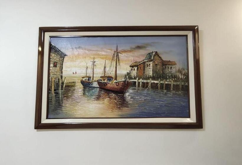 اتاق استاندارد, Ferrymar Hotel Iloilo