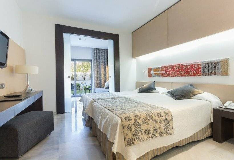 اتاق خانوادگی, Hipotels Gran Conil & Spa